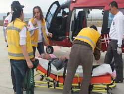 Hava ambulansıyla  kriz operasyonu
